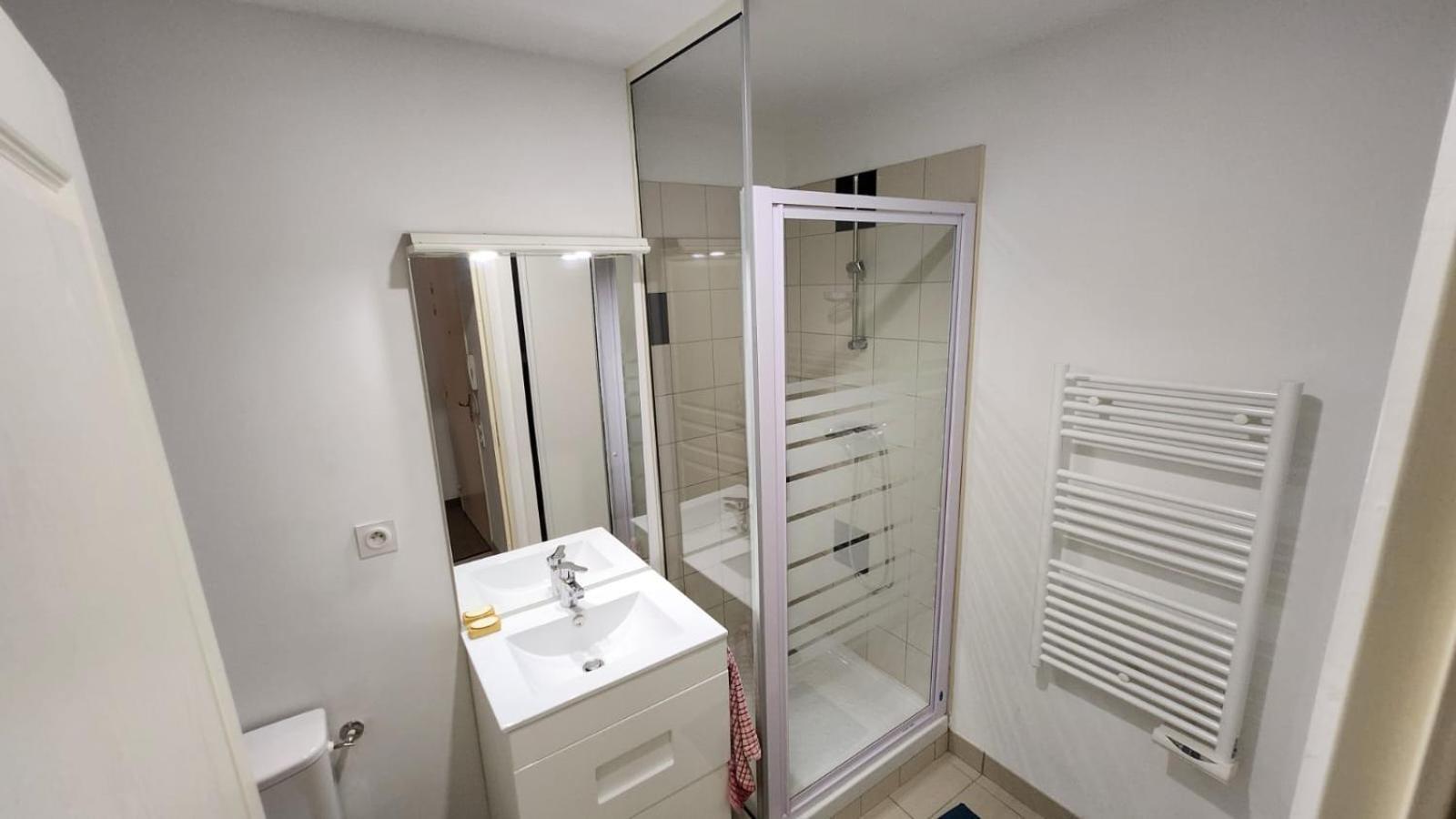Charmant Appart Studio 30M2 Avec Terrasse 10M2 Vieux Port - Panier - Host Elite 마르세유 외부 사진